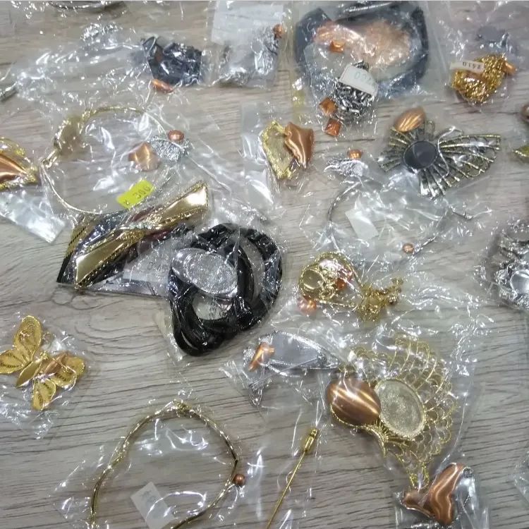 K068 七宝焼アクセサリー素材　大量100点セット 3161145_00_1721362731.jpg