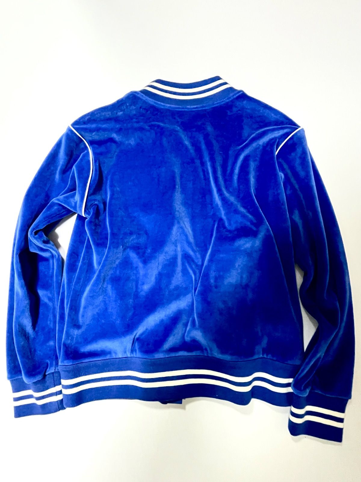 モンクレール２０２２春夏キッズコレクションのトラックジャケット size152