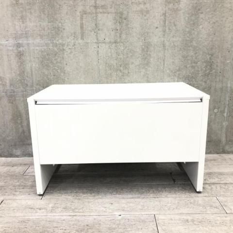 イトーキ