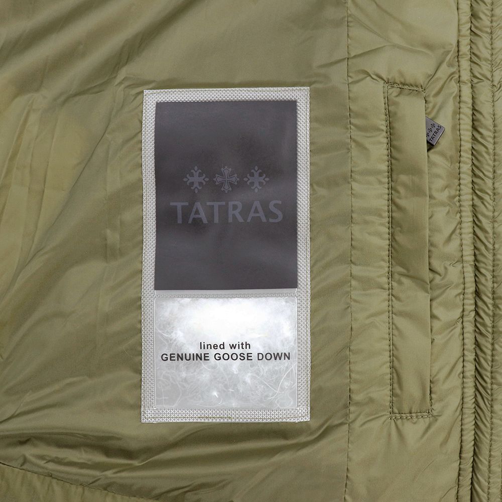 ブラック カーキ