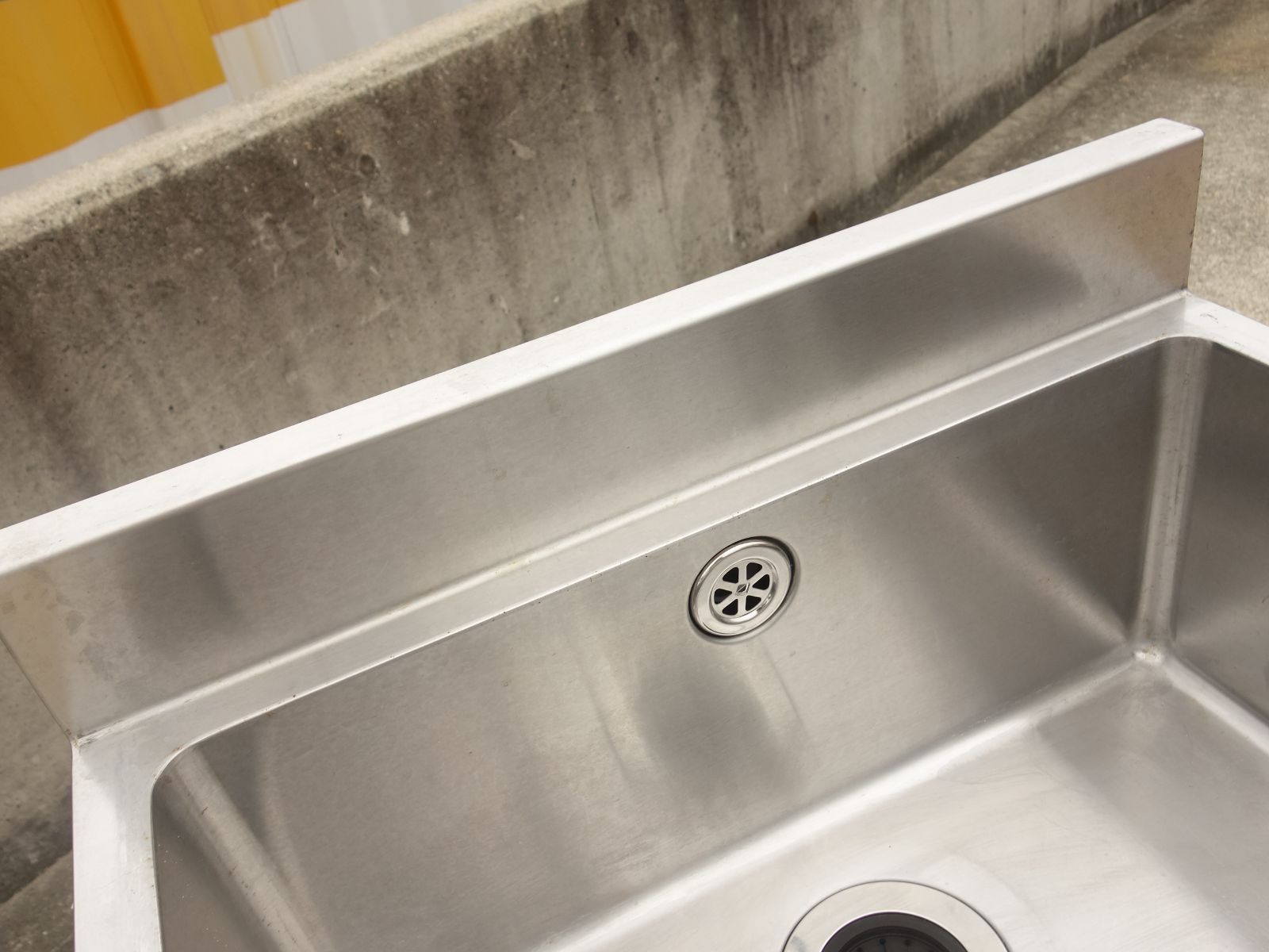 K タニコー 業務用 厨房 流し台 シンク ステンレス 一槽 1槽 バックガード 幅600×奥行450×高さ785～875 Fe1946 HRDEVELOPMENT_JP