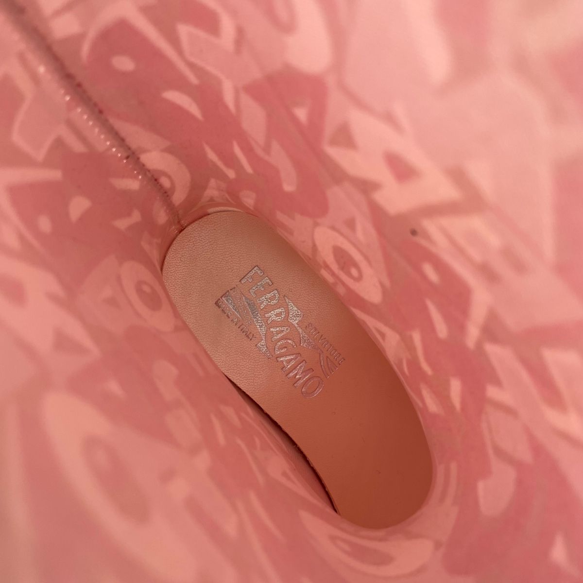 今週いっぱい:フェラガモ　Salvatore Ferragamo　レインブーツ Salvatore Ferragamo サルヴァトーレフェラガモ レインブーツ