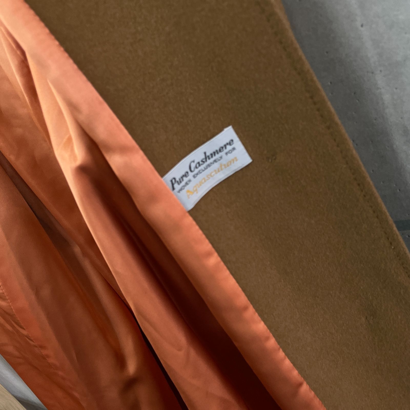 アクアスキュータム Aquascutum トップ カシミヤ100％ ロングコート