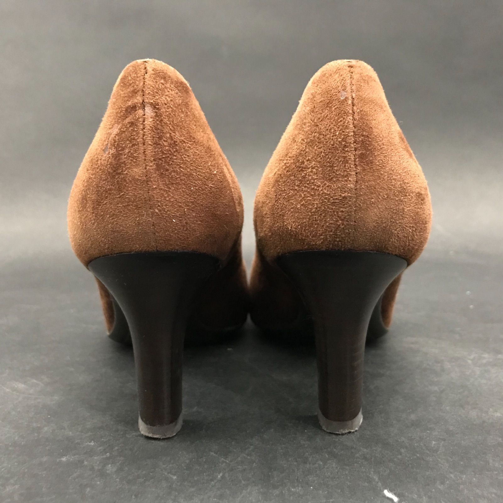 Salvatore Ferragamo ブラウンハイヒール