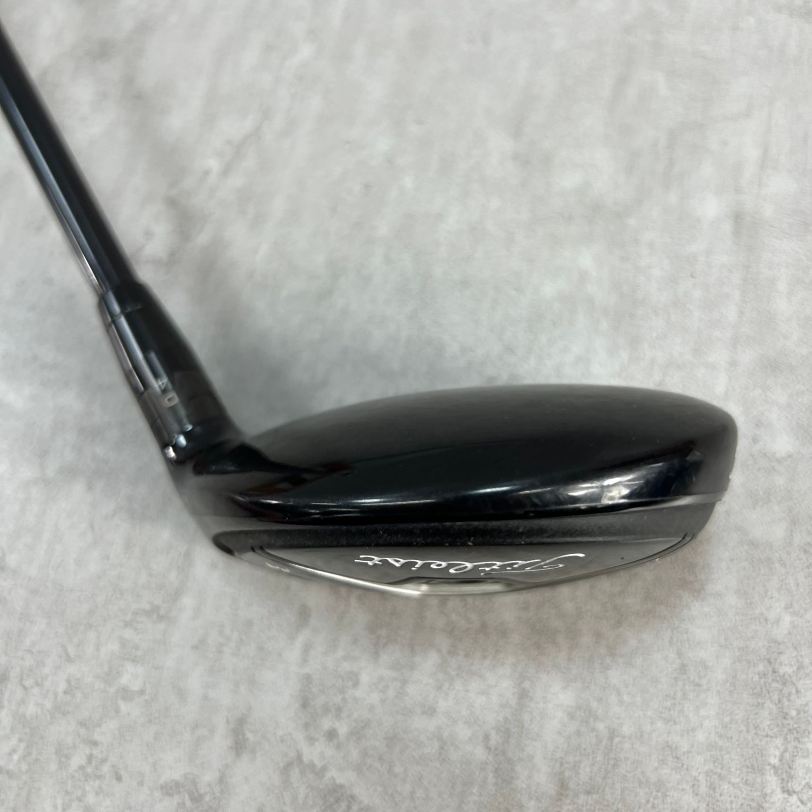 Titleist - Titleist　タイトリスト　915H　メンズゴルフ3UT　カーボン　R　21°　右利き用　ユーティリティー　ヘッドカバー　39.5インチ Titleist タイトリスト 915H メンズゴルフ3UT カーボン R 21° 右