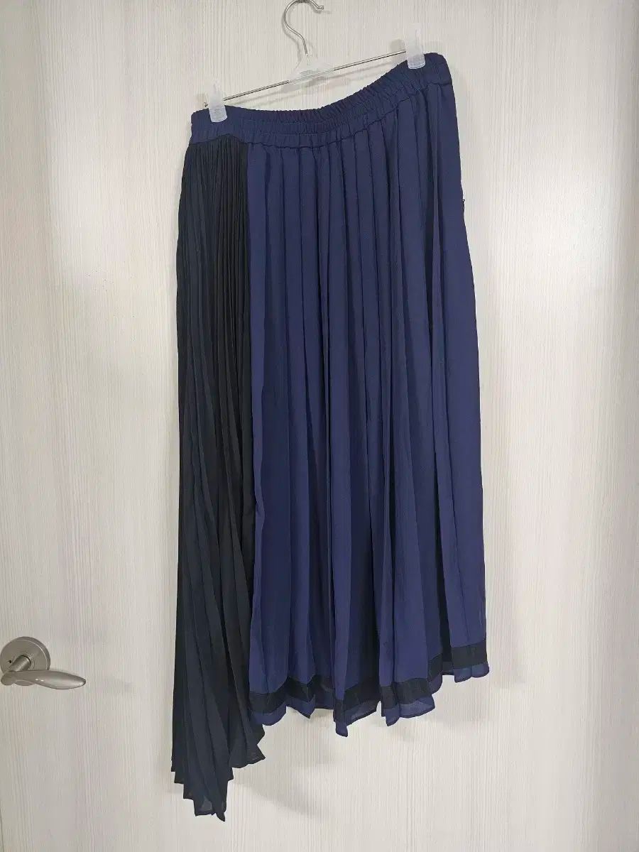 LUCKY CHOUETTE ラッキーシュエトゥ プリーツ スカート