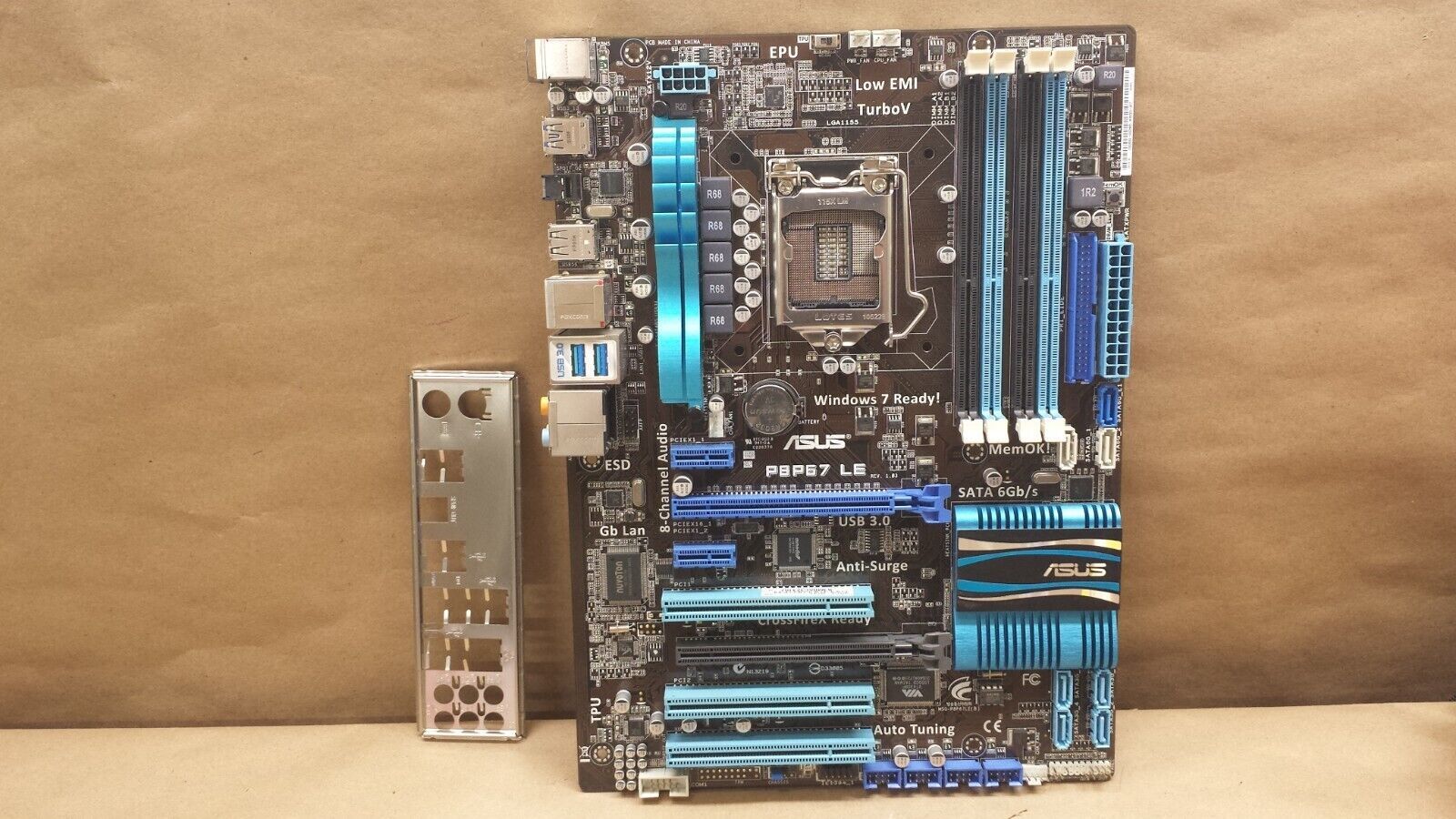 ASUS P8P67 LE LGA1155 マザーボード MBE16