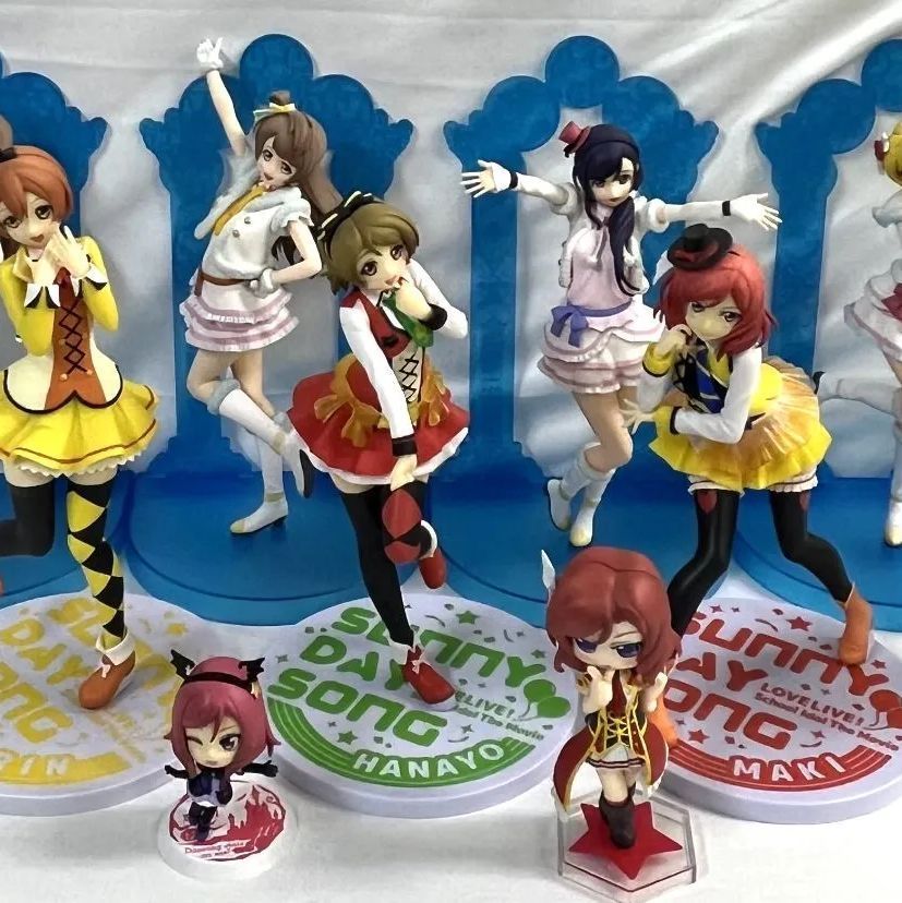 ラブライブ!、ラブライブ!サンシャイン!!、虹ヶ咲学園スクールアイドル