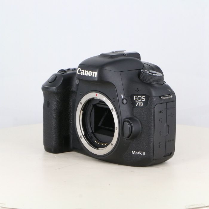 Haru美品　Canon EOS 7D mark2 ボディのみ 中古】(キヤノン) Canon EOS7D MarkII ボディ Haru美品 Canon EOS 7D
