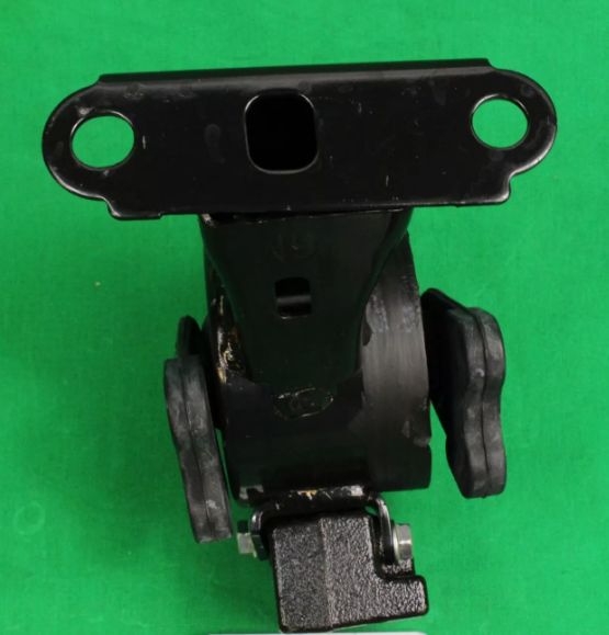 オートマチックトランスミッションマウント