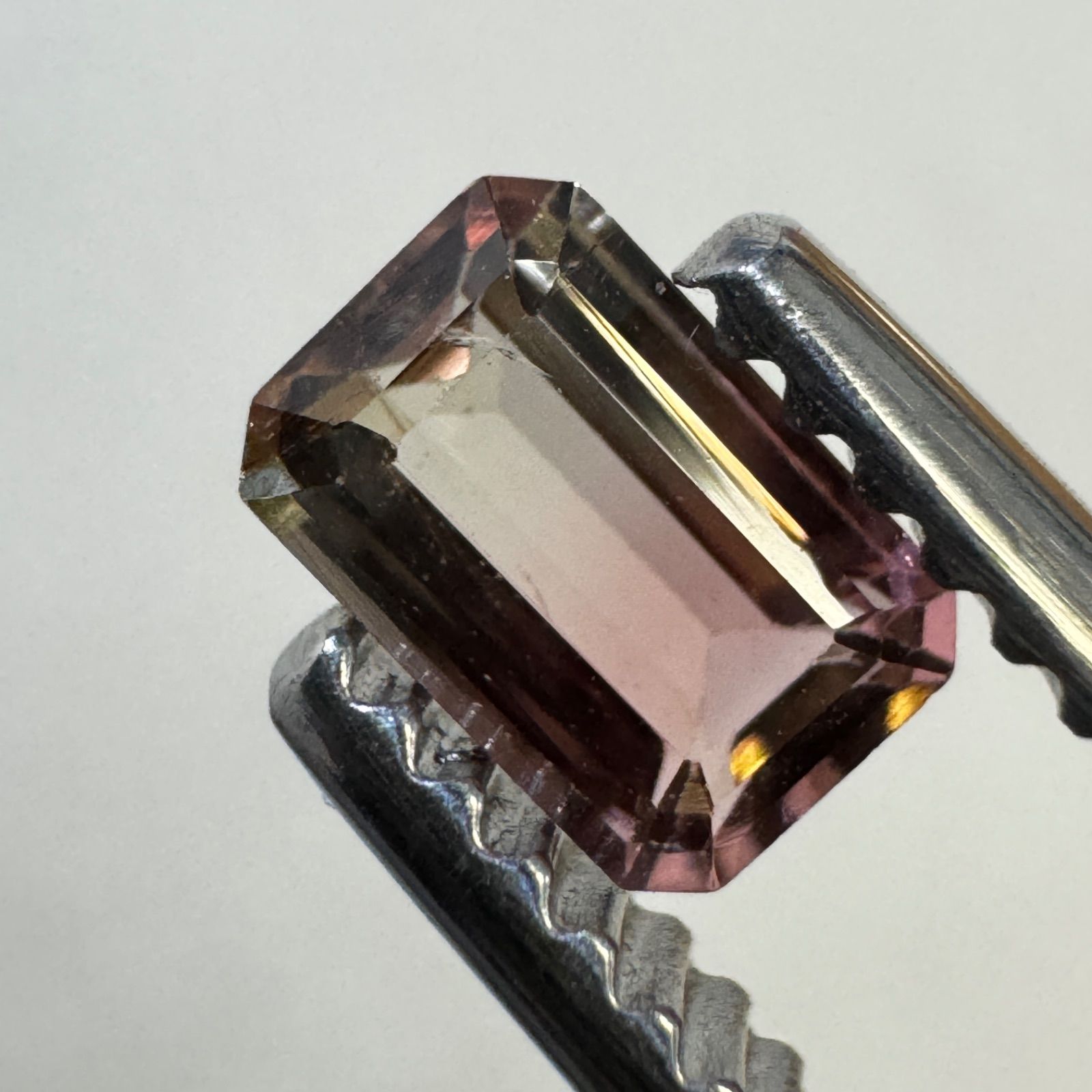 バイカラートルマリン 0.85ct