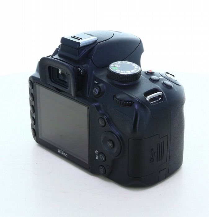 D3200 ボデイ