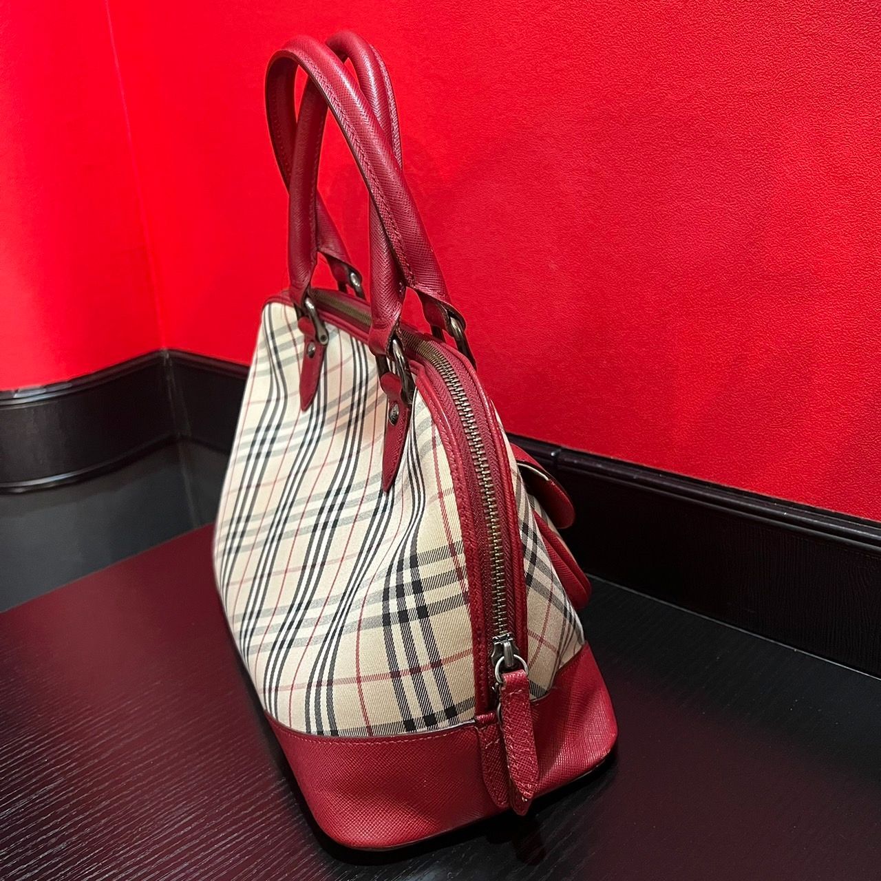 美品☆ Burberry バーバリー チェック柄ターンロックハンドバッグ ノバ