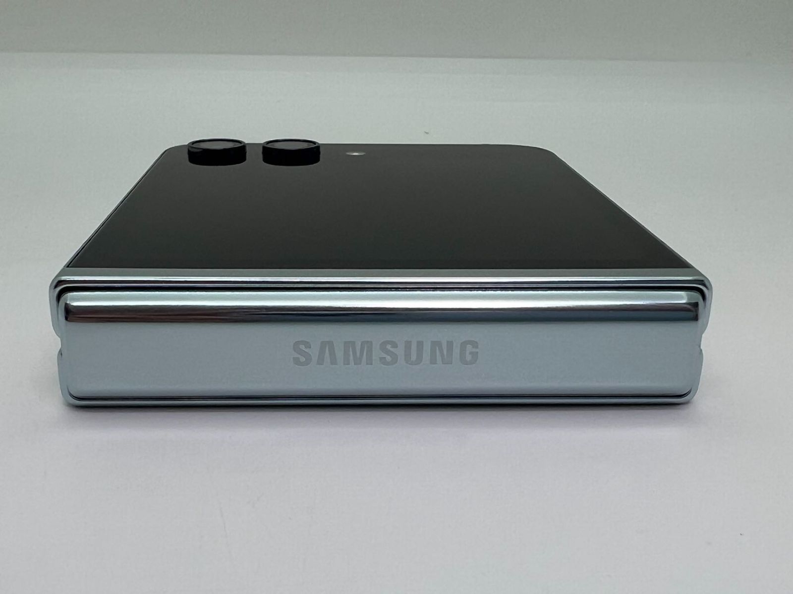 3394] 512GB Galaxy Z Flip5 5G ミント SIMフリー android 折畳み式