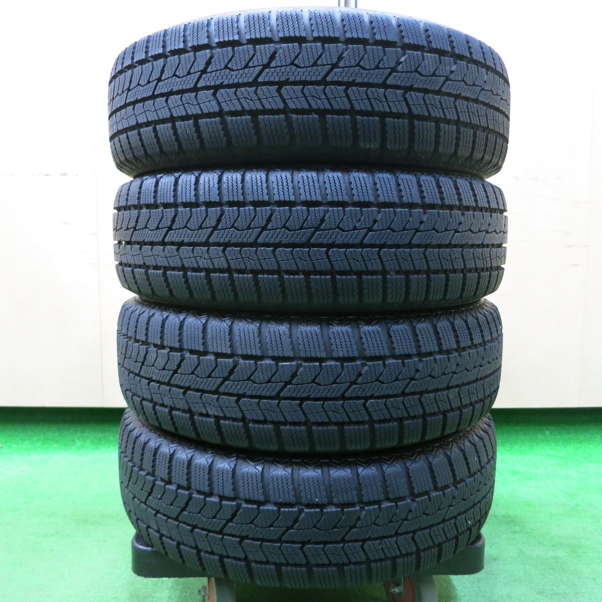 155/65R13 スタッドレスタイヤ 4本セット グッドイヤー アイスナビ7 ゆるく 13インチ アウトレット 未