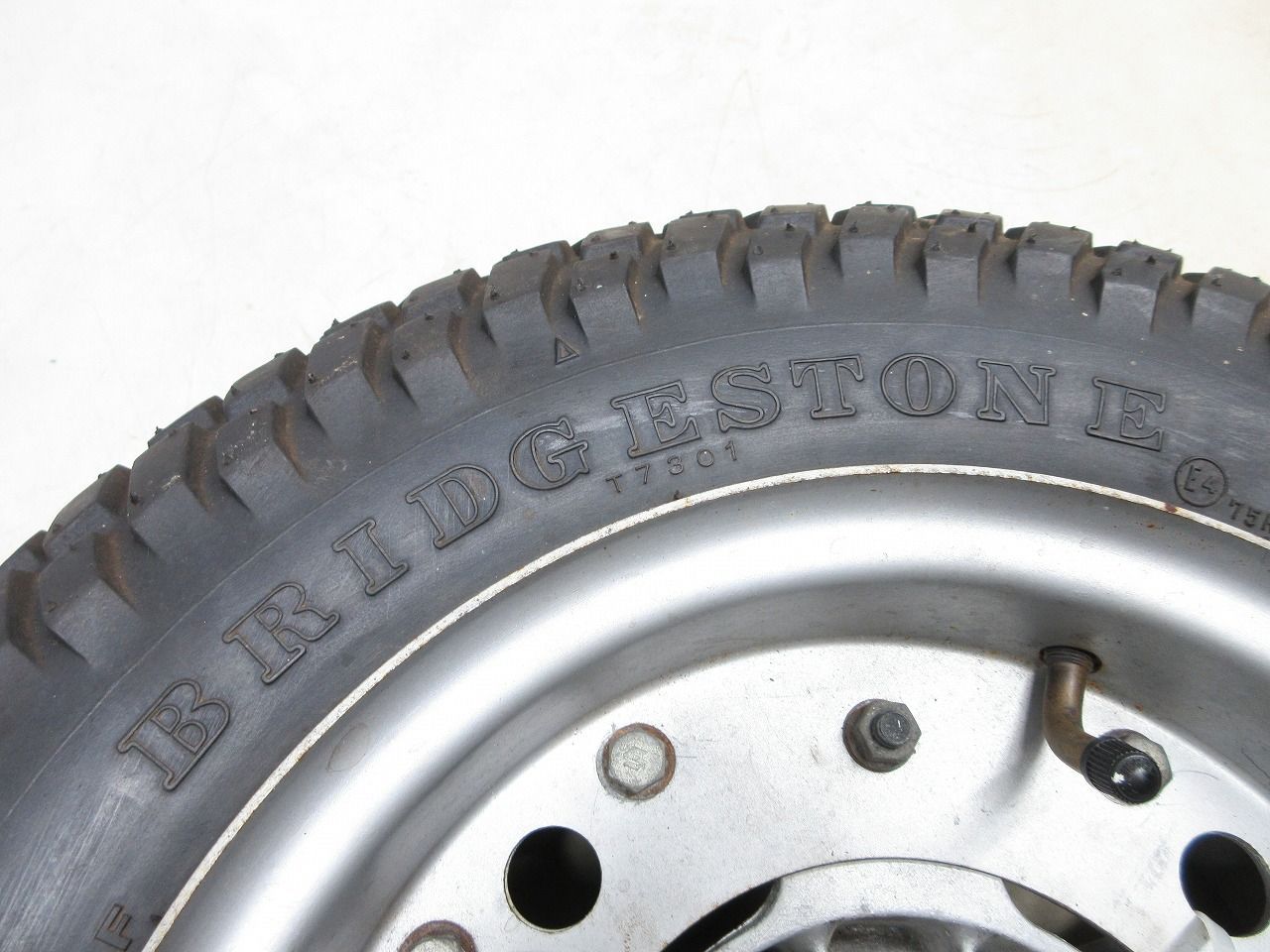 バンバン50 フロントホイール|タイヤ付