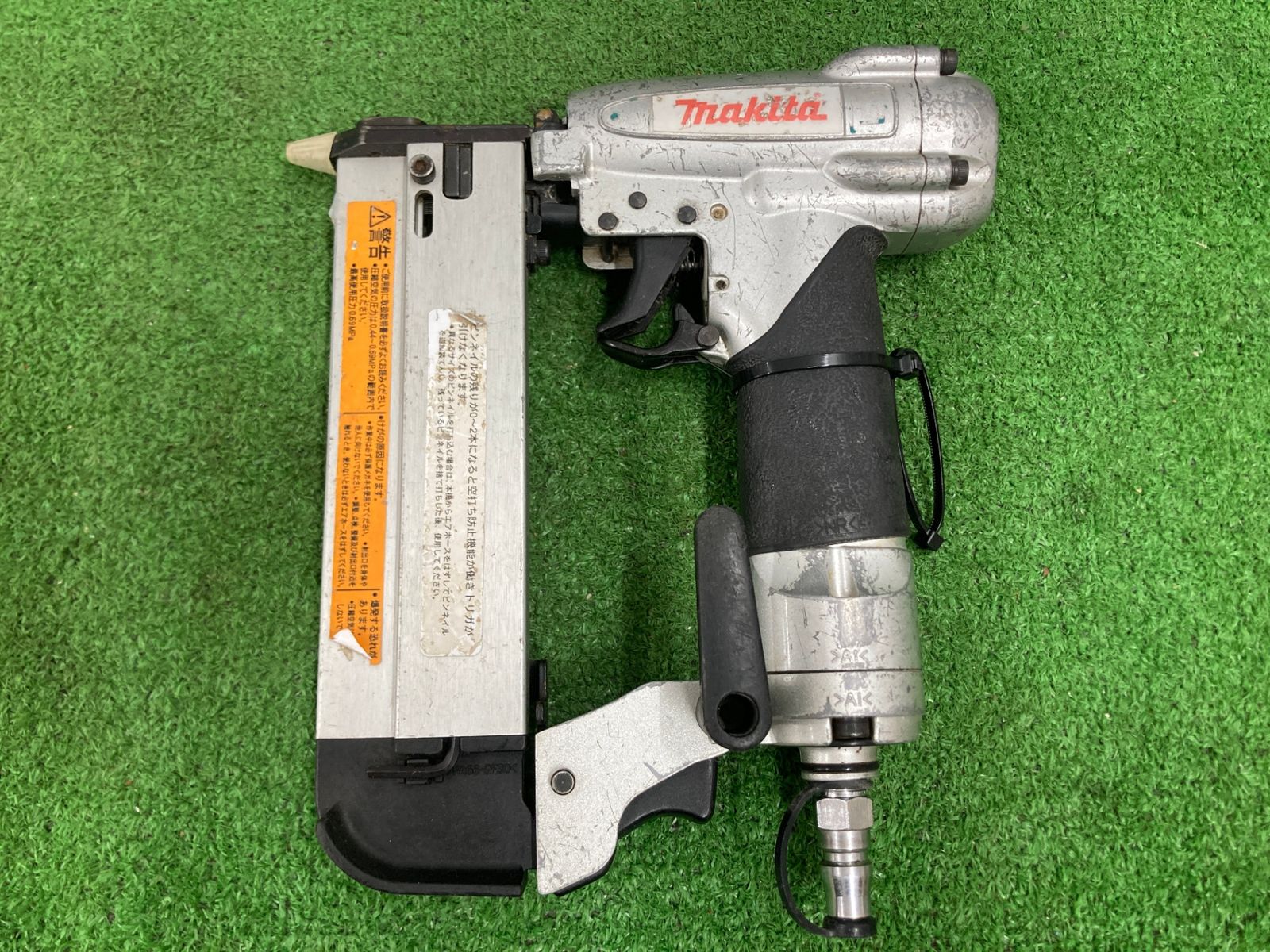 マキタ(Makita)  ピンタッカ 35mm AF351 khxv5rg Amazon | マキタ(Makita) ピンタッカ 35mm AF351 | エアタッカ