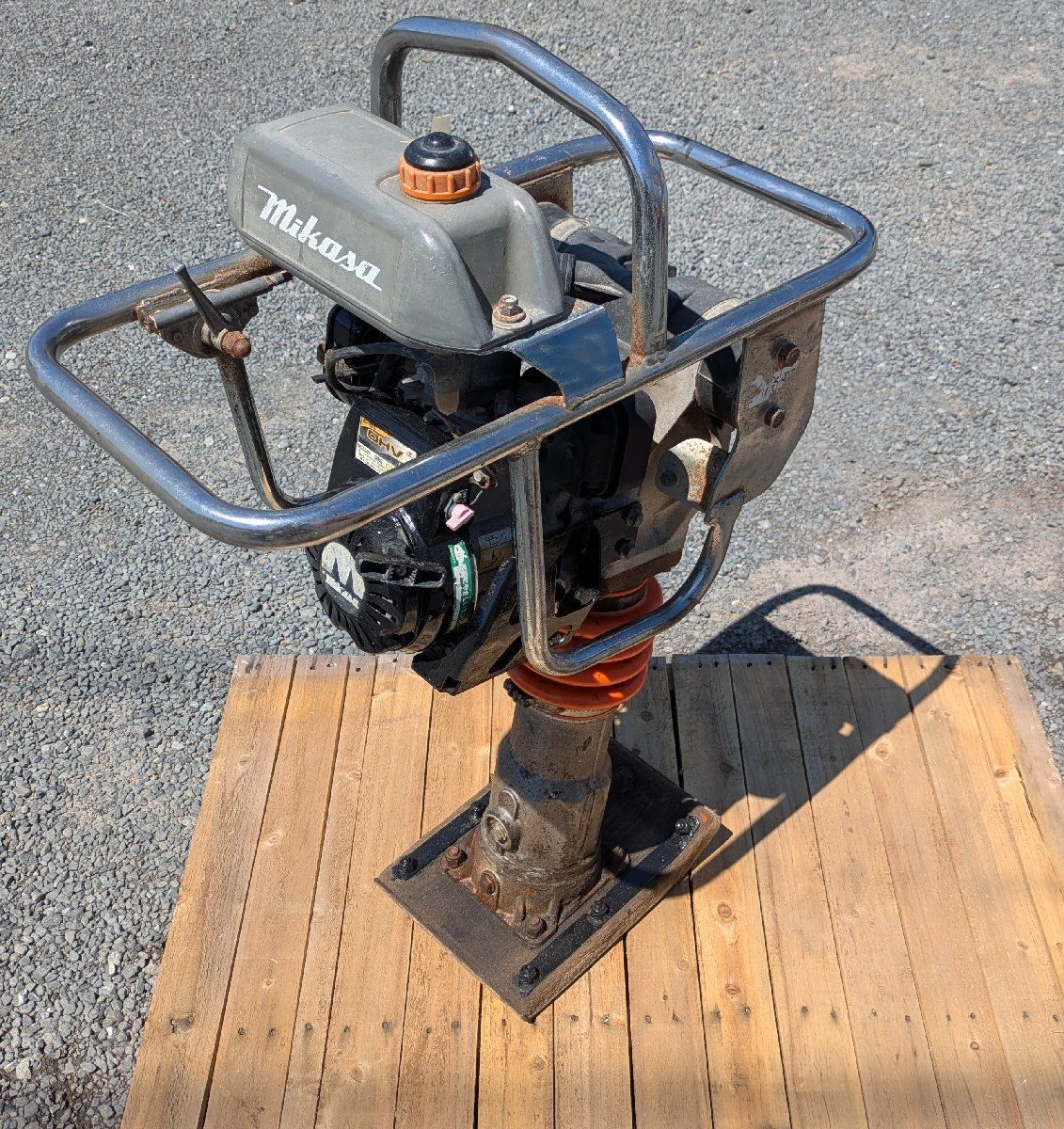 鹿児島発 明和プレートランマーKP-55