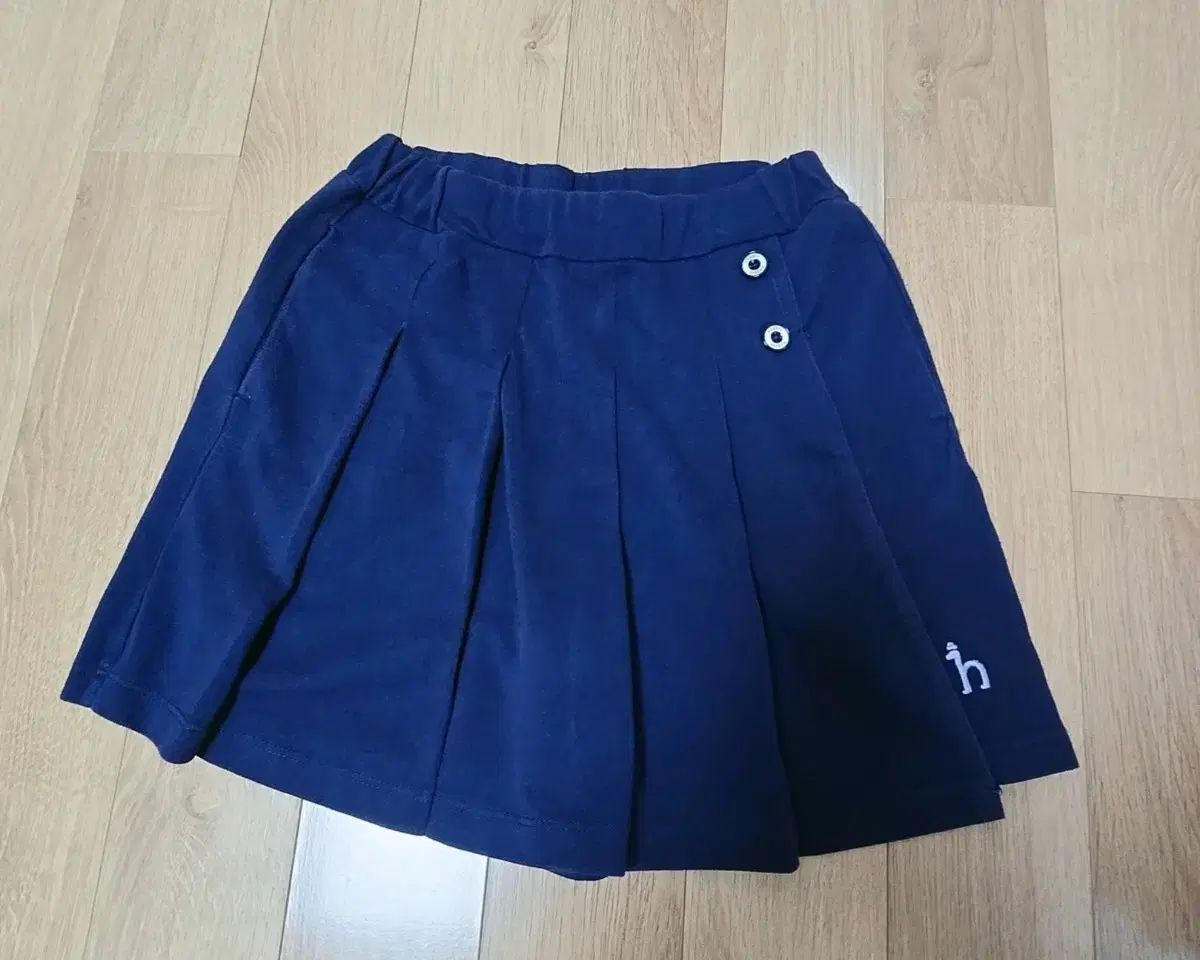 Hazzys Kids(へジスキッズ) ネイビー スカパン 130 サイズ