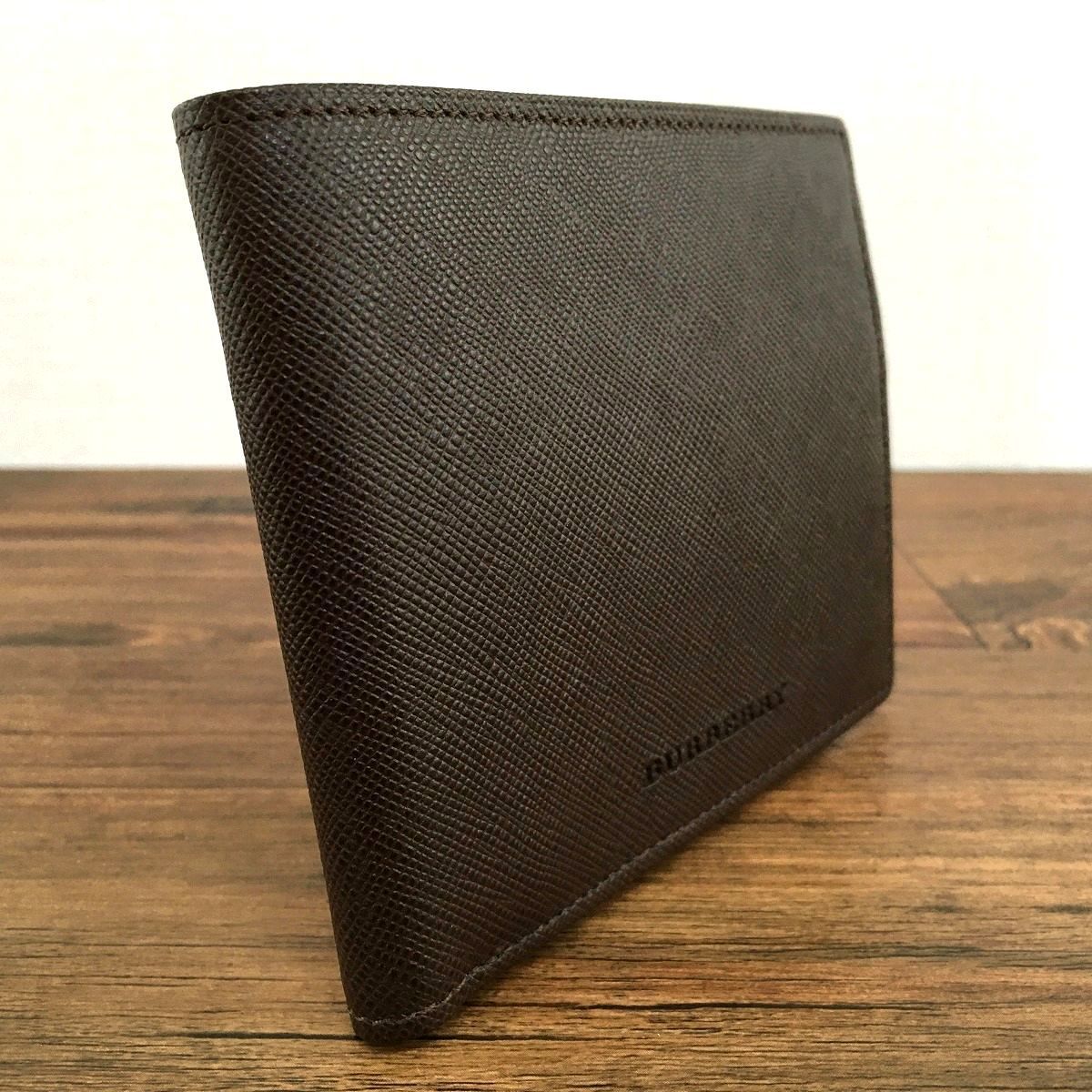 BURBERRY 二つ折り財布