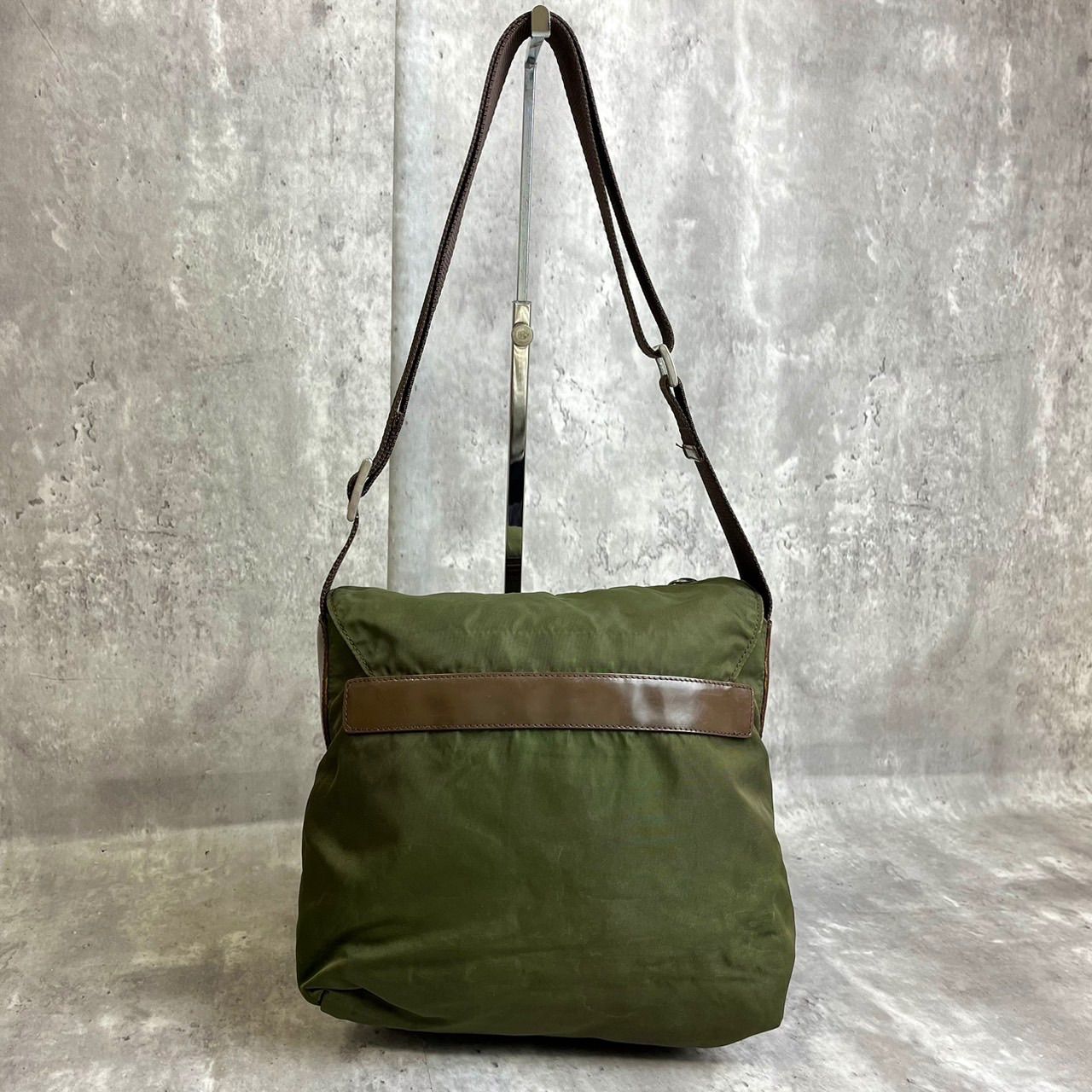 ✨良品✨ PRADA プラダ ショルダーバッグ トートバッグ フラップ 