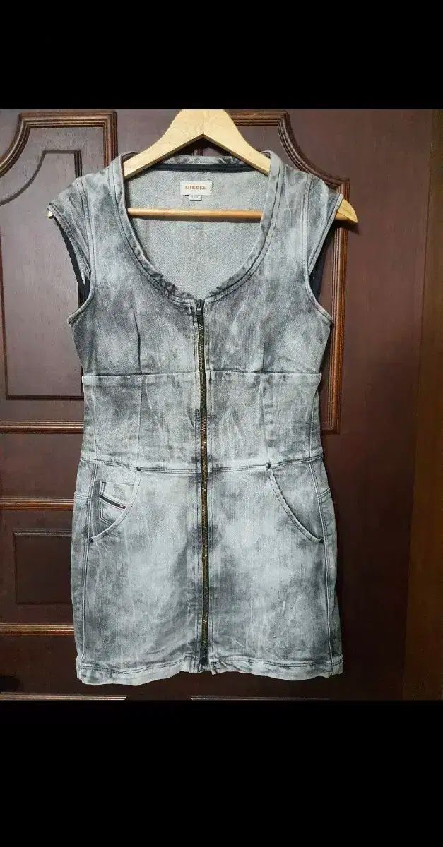 DIESEL ディーゼル ワンピース レディース XS ミニ DIESEL ブランド 中型から重い製品サイズ
