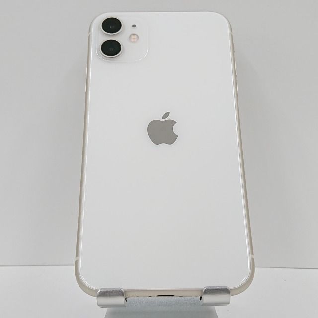 iPhone11 64GB au ホワイト 送料無料 本体 c03901 - メルカリ