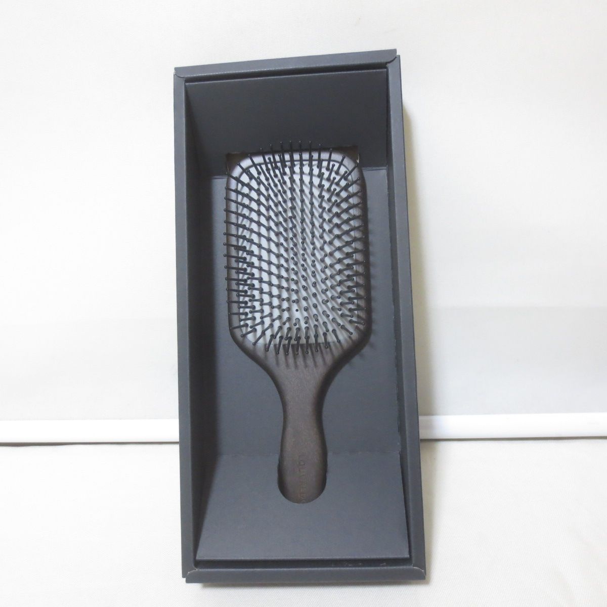 LOUVREDO レヴィ パドルブラシ ヘアブラシ・コーム LOUVREDO PADDLE