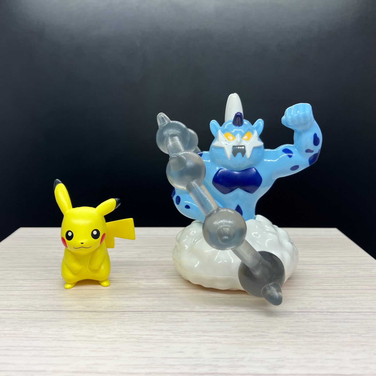 ポケモン フィギュア ボルトロス 【④】 - メルカリ