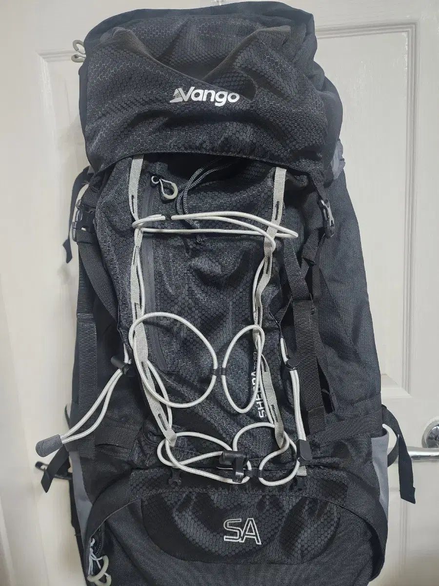 半ゴーシェルパ 70-80L 登山 リュックサック ブラック
