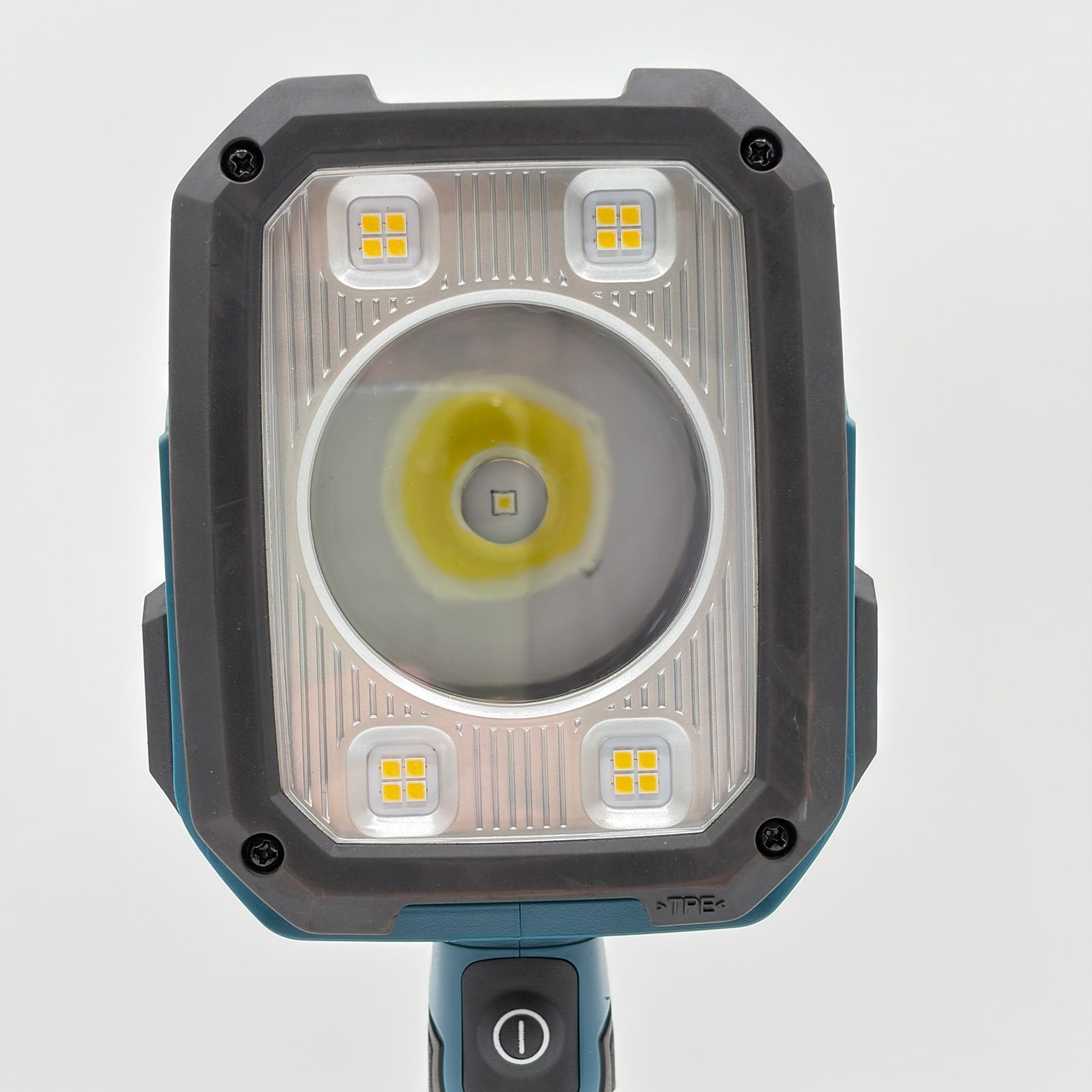 マキタ 充電式フラッシュライト ML007G 40Vmax makita 電動工具 懐中電灯 キャンプ アウトドア 防災 リサイクルマート宇部店