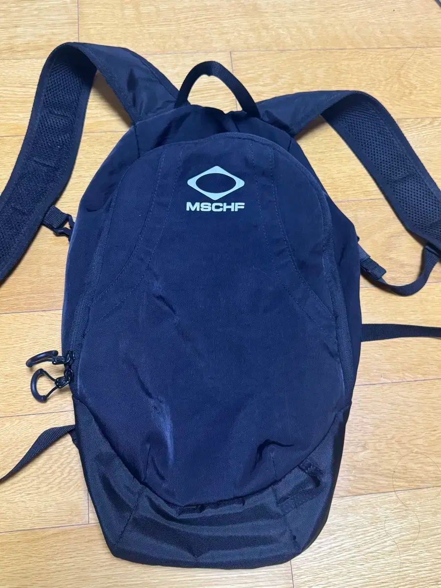 MSCHF(ミスチーフ) ミニ ロンバス リュック リュックサック ☆韓国の人気☆【MISCHIEF】☆Rhombus Backpack Blac.k