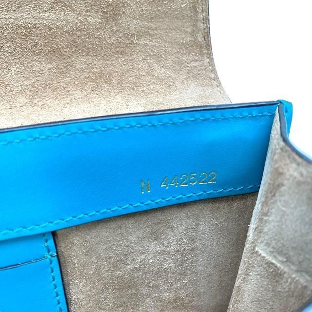 Valextra 水色カーフレザー ポシェット Valextra 水色カーフレザー ポシェット