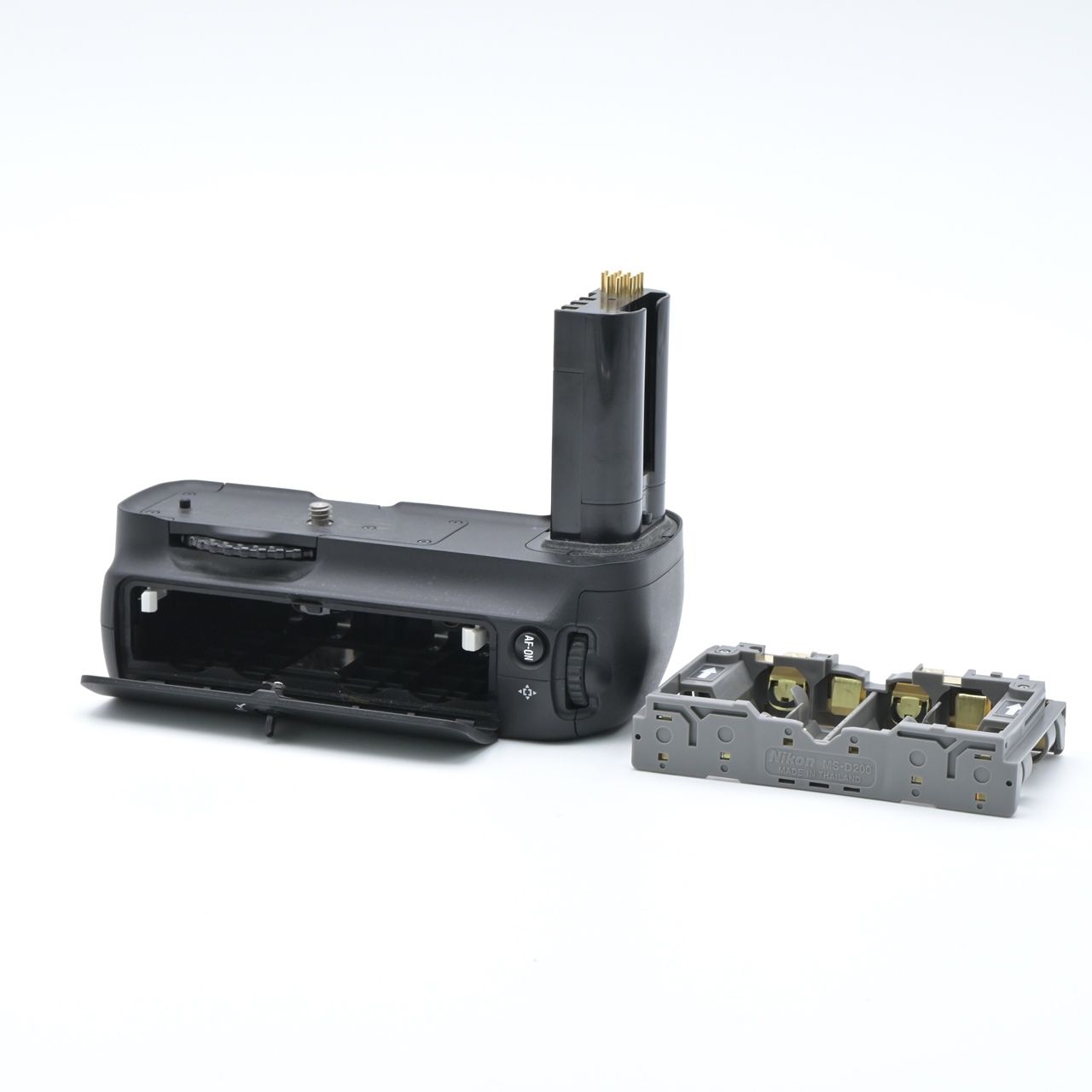 Nikon ニコン オファー マルチパワーバッテリーパック MB-D200