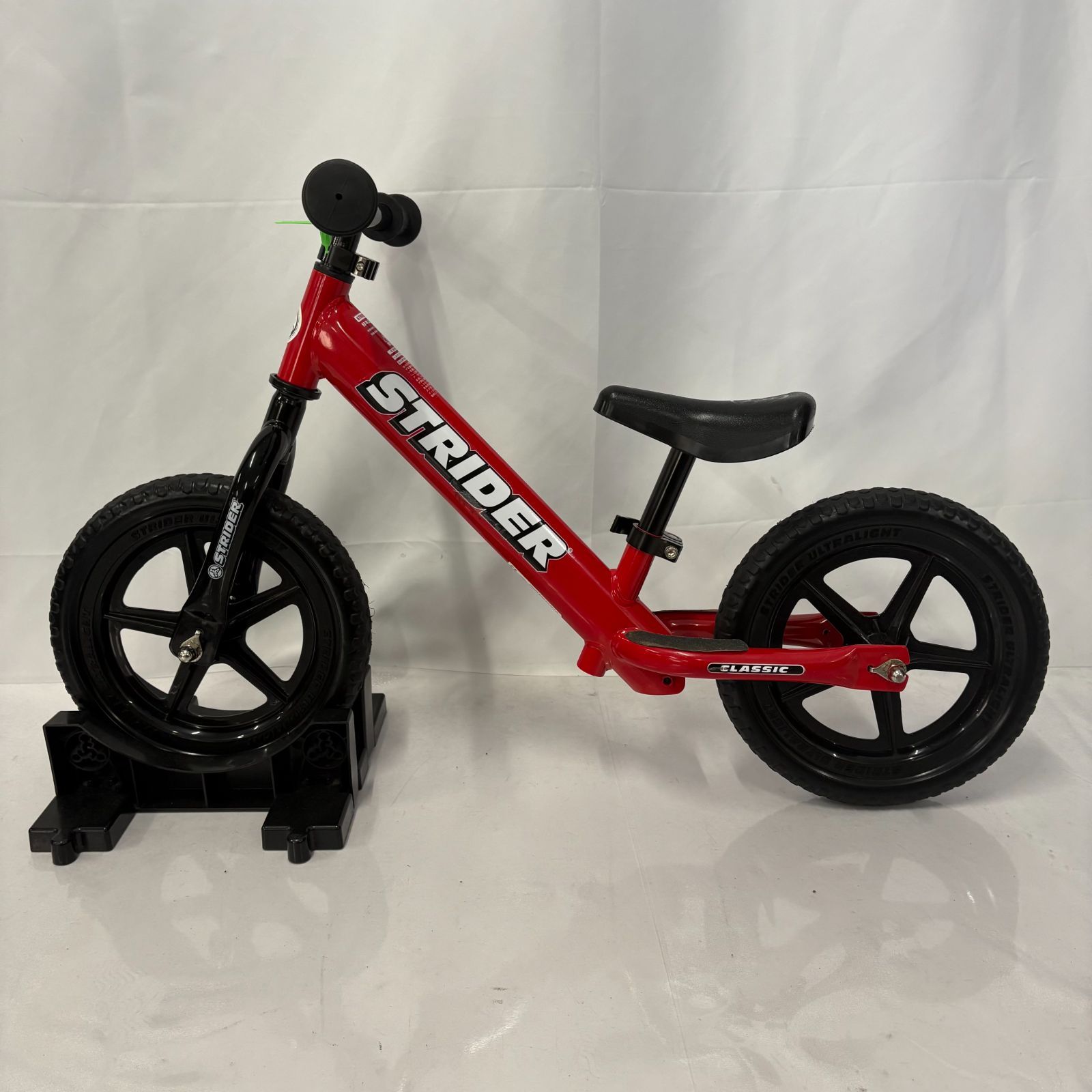 極美品 大人気 STRIDER 12 SPORT ストライダー スポーツ バランス 