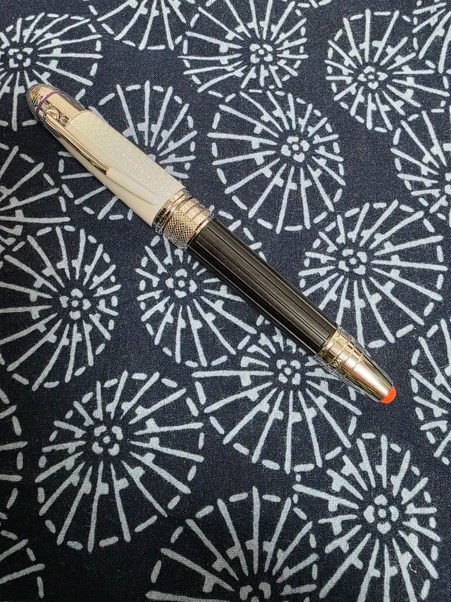 Montblanc モンブラン ジミー ヘンドリックス f ニップ