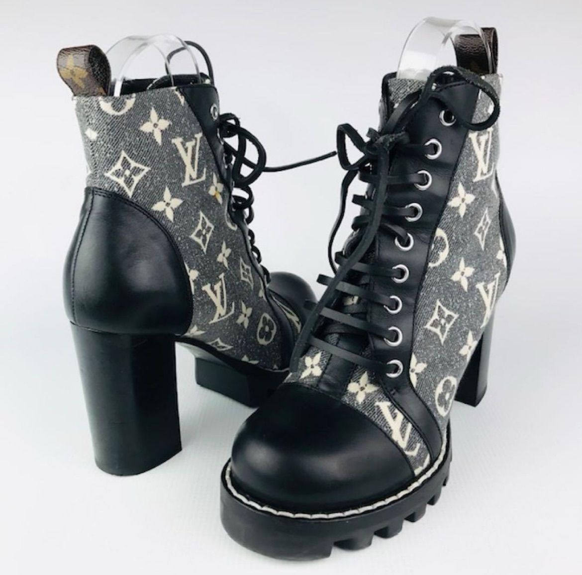 ショートブーツ 2025年モデル