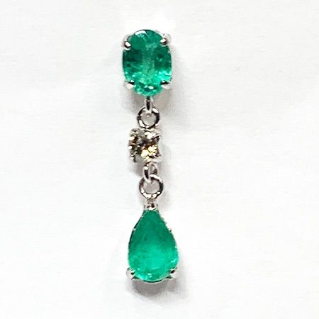 プラチナエメラルド ダイヤ入ブラタイプピアス シリコンダブルロック 