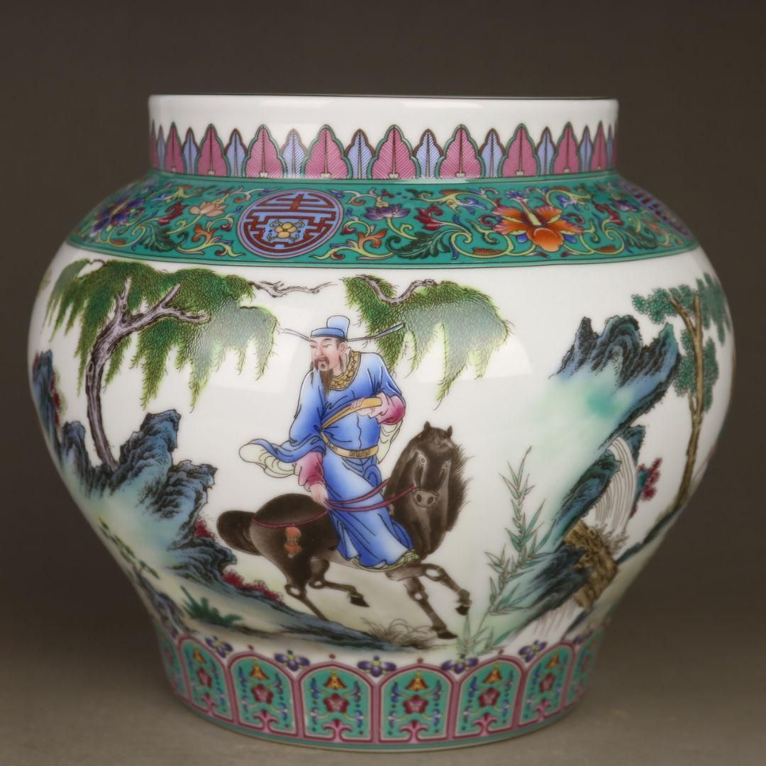 乾隆款琺瑯彩人物図磁の壺 景徳鎮 陶磁器 装飾品 現代工芸品