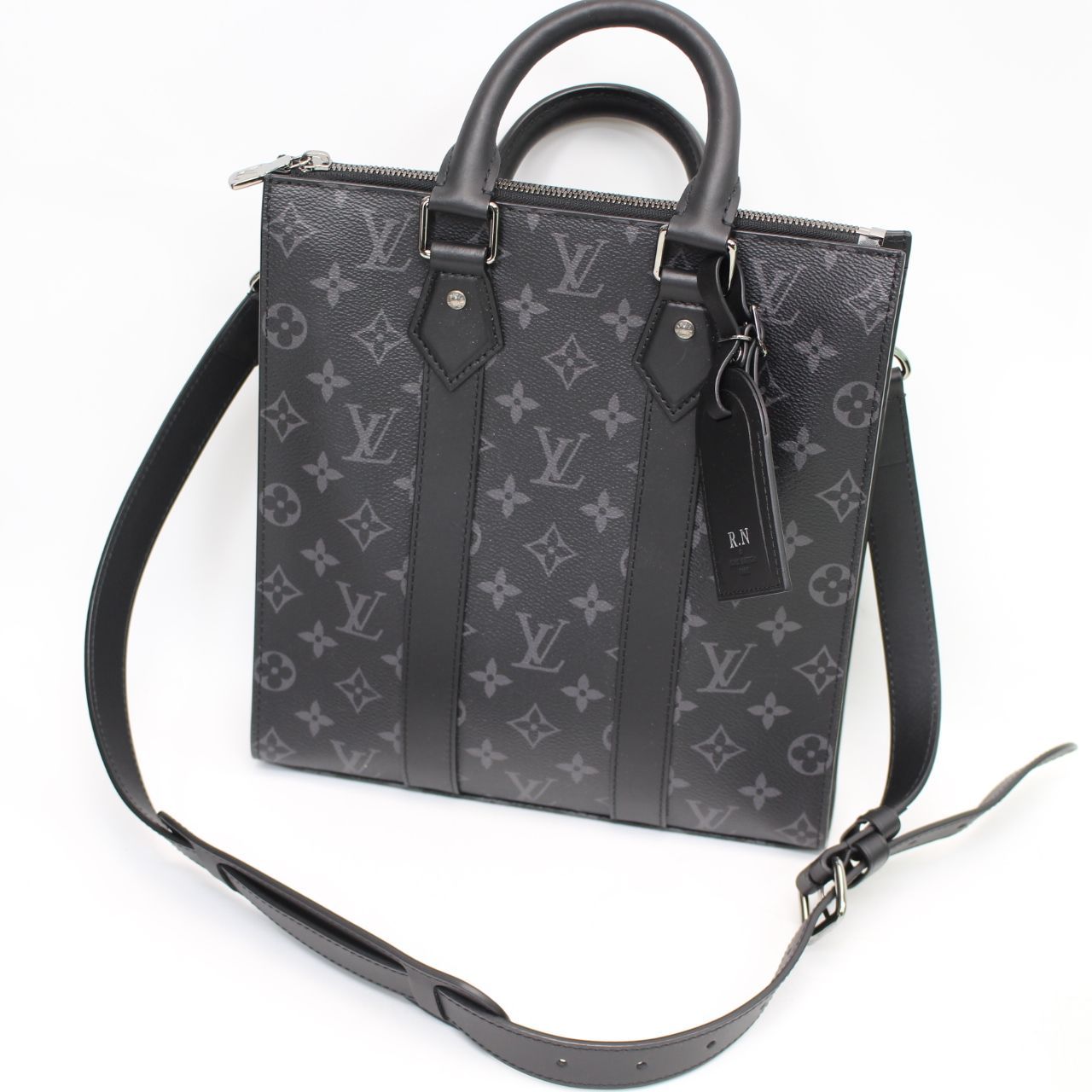 ルイヴィトン】 エピ・サックプラ ブラック《最終価格》 ルイ