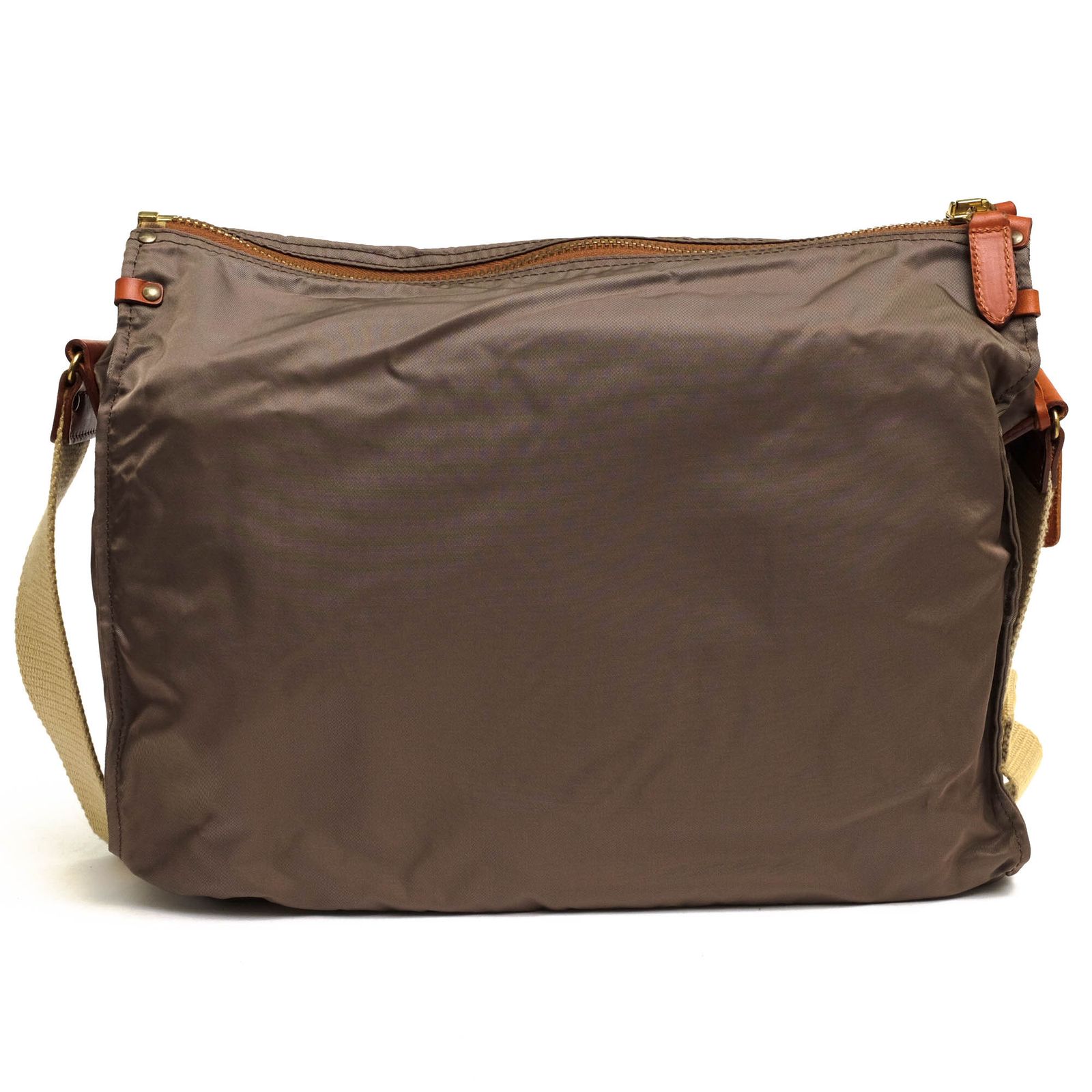 極美品✨フェリージ 2way ボストンバッグ ショルダーバッグ　ブラック　P4 定番人気✨️フェリージ 2way ボストンバッグ ビジネス 旅行バッグ