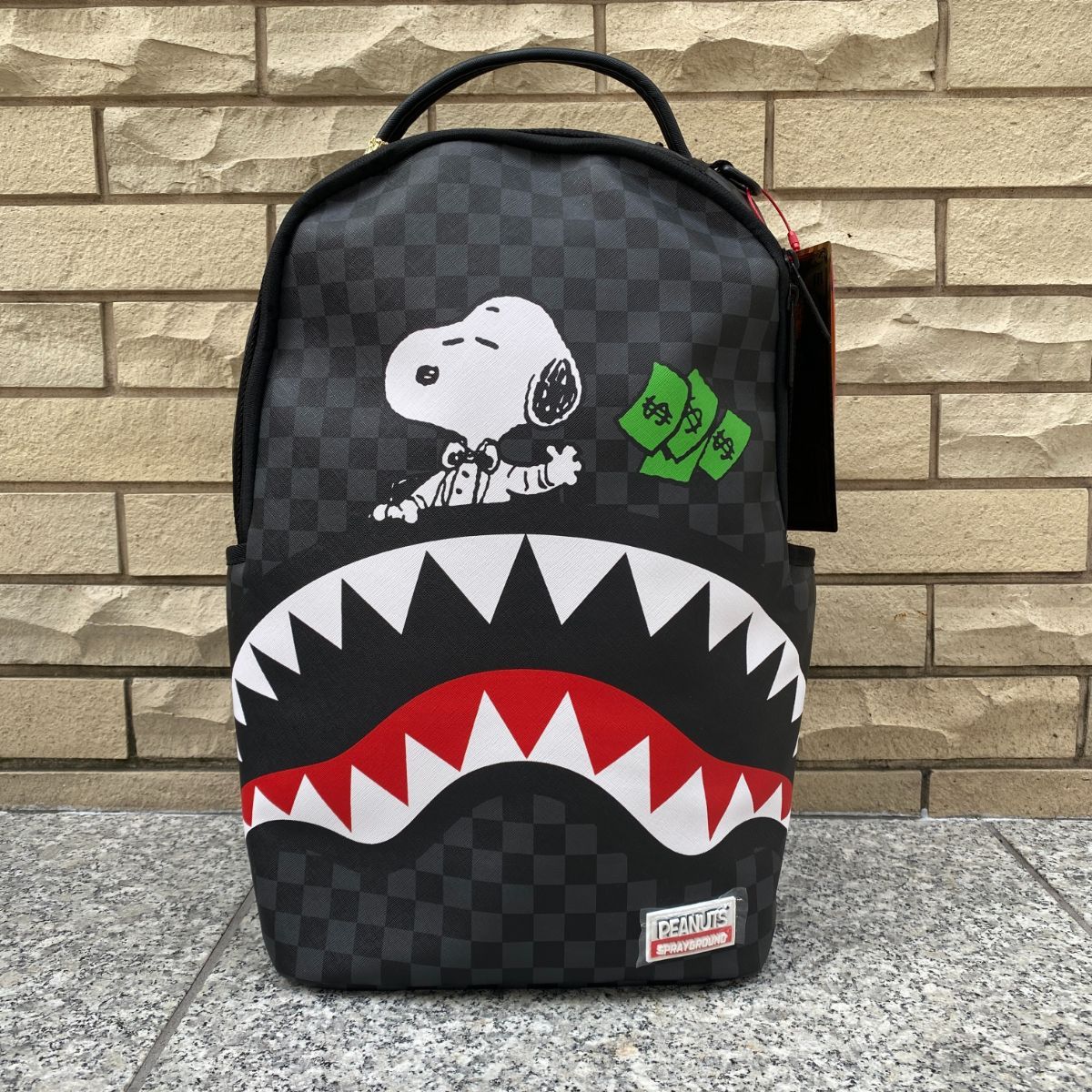DEATH NYC】 スヌーピー SNOOPY Spray LOUIS VUITTON スプレー缶 AP