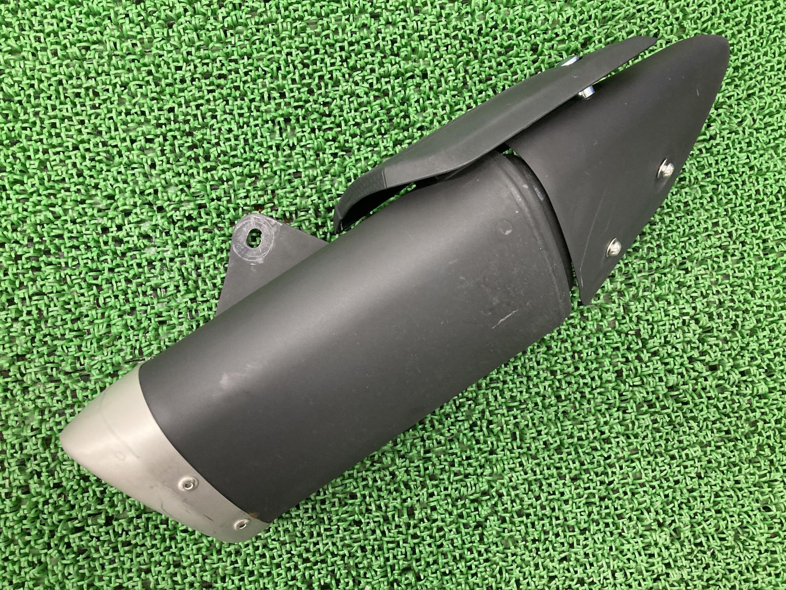 YZF-R3 サイレンサーマフラー 2MS ヤマハ 純正 中古 バイク 部品 RH07J ヒートガード コケキズ無し 品薄 希少品 車検 Genuine