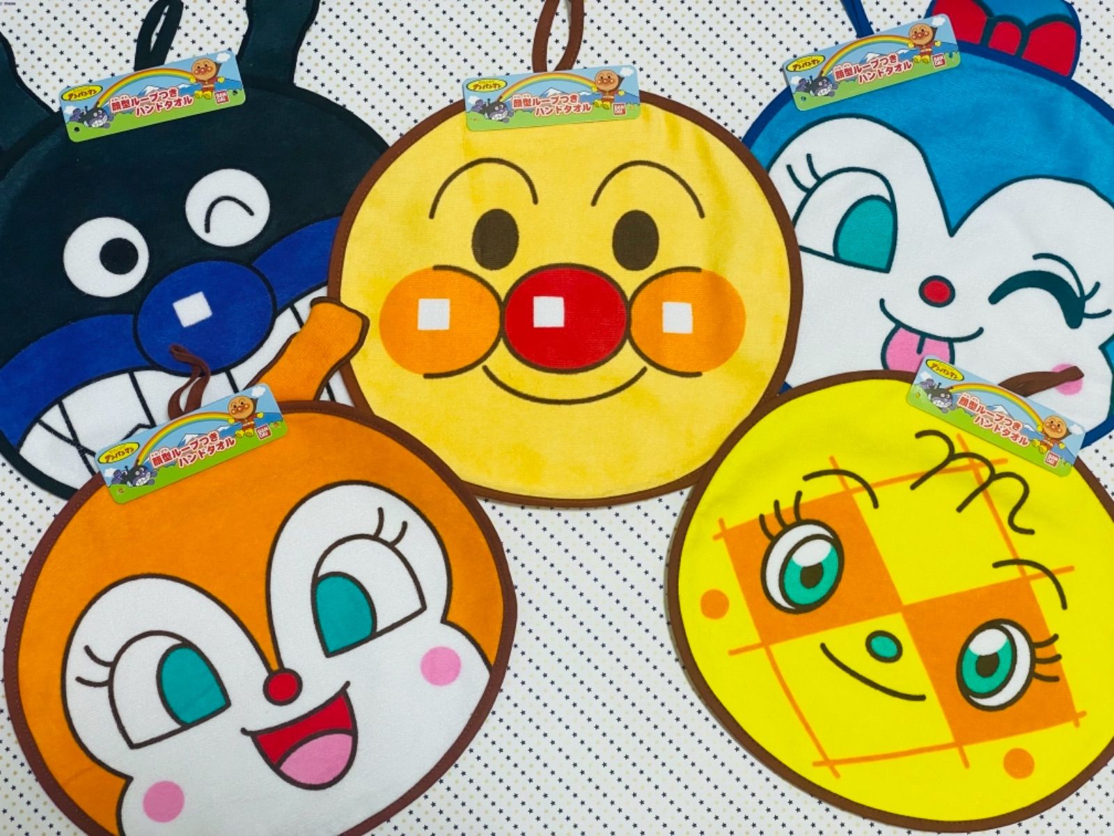 新品 アンパンマン 顔 ループタオル ハンカチ セット - メルカリ