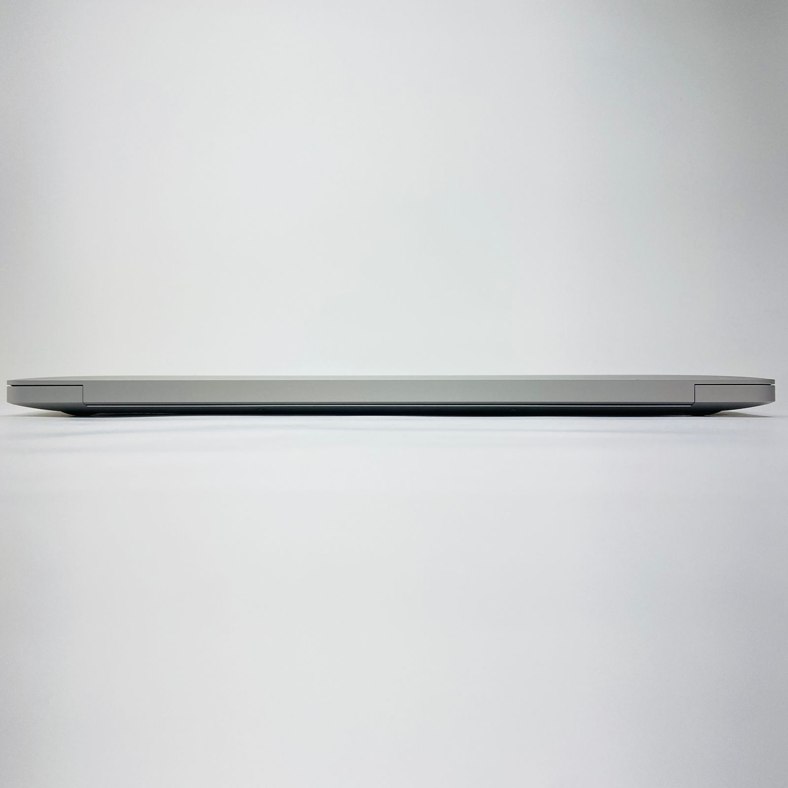 バッテリー最大容量100％ Apple MacBook Air M1 2020 8C CPU/7C GPU 
