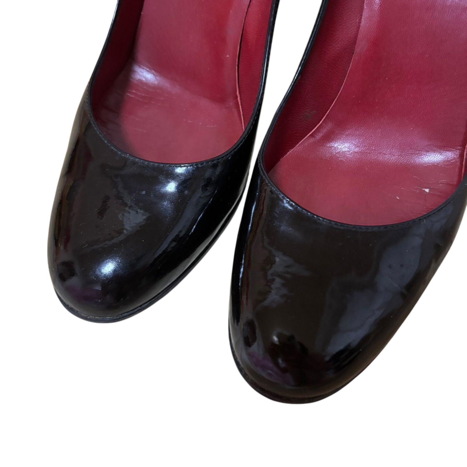 Z1565 GUCCI グッチ エナメル パンプス ブラック Made in Italy GGロゴ