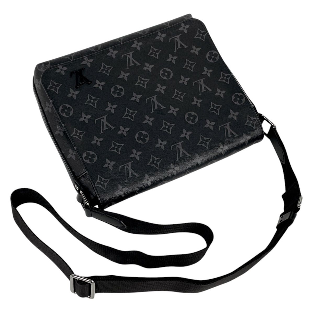 ルイヴィトン モノグラム エクリプス ディストリクトPM NM ショルダー 黒 ディストリクト PM NV3 モノグラム・エクリプス｜ルイ・ヴィトン