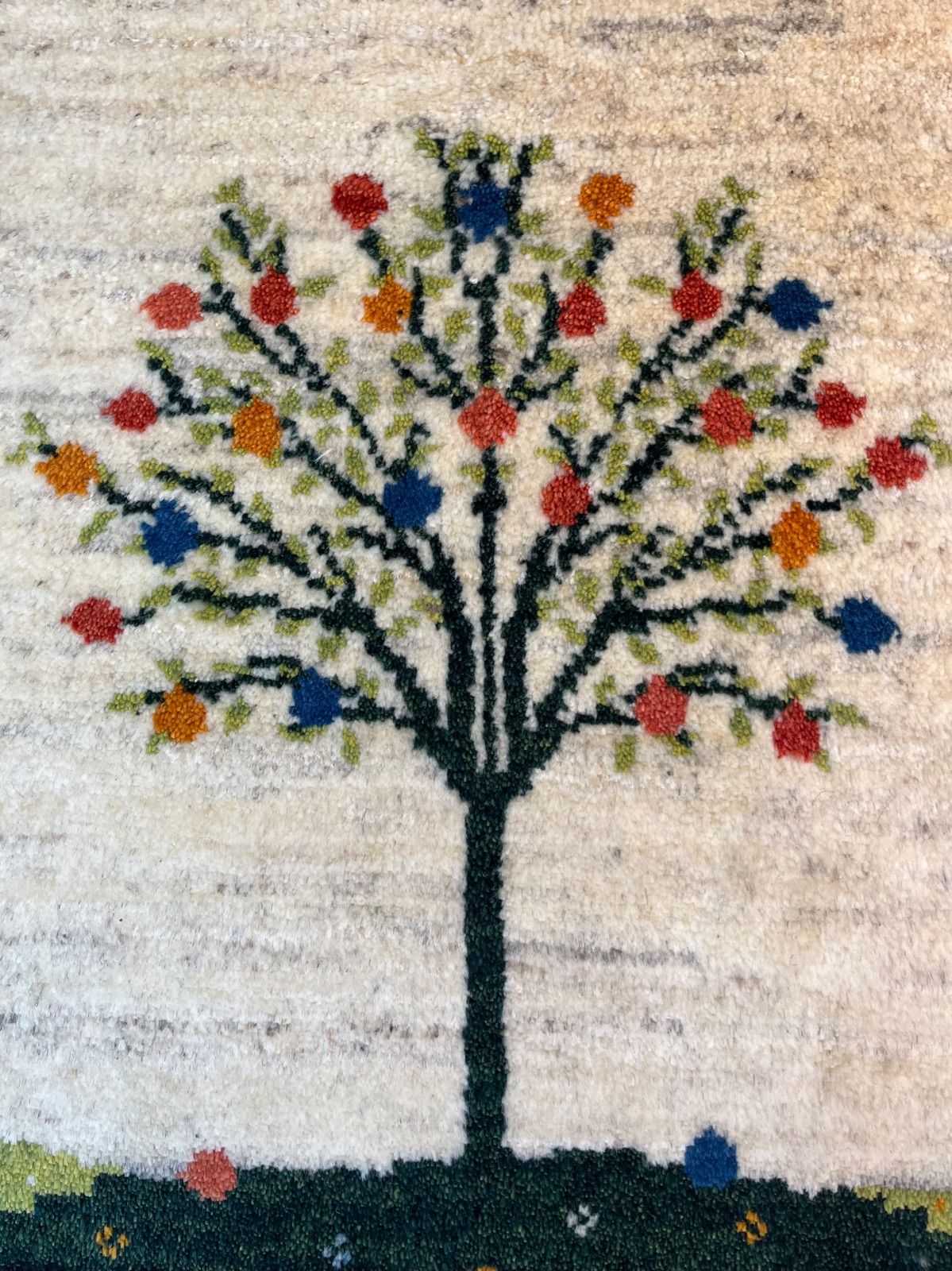 手織り絨毯【母の日】ペルシャ　ギャッベ  玄関マット　90×63   アイボリー　花