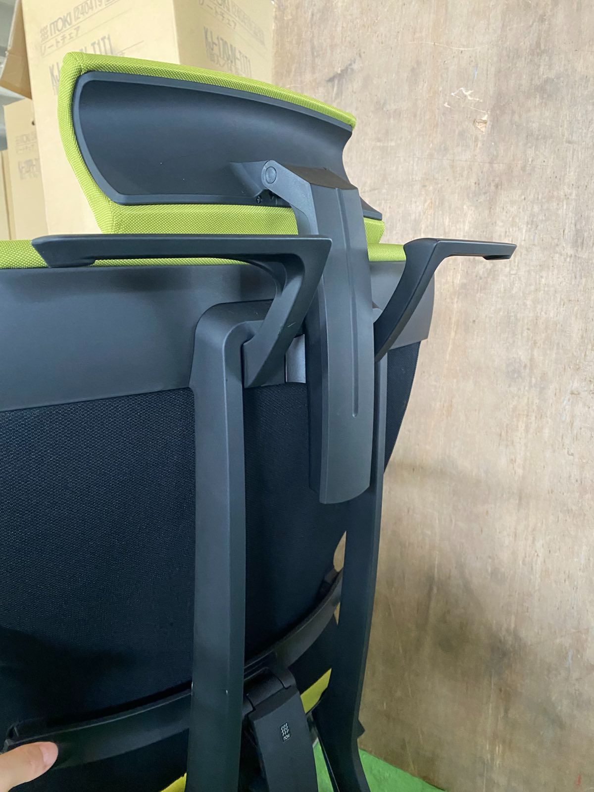 イトーキ Spina スピーナチェア モスグリーン MARWIL-DEMENAGEMENTS_CH