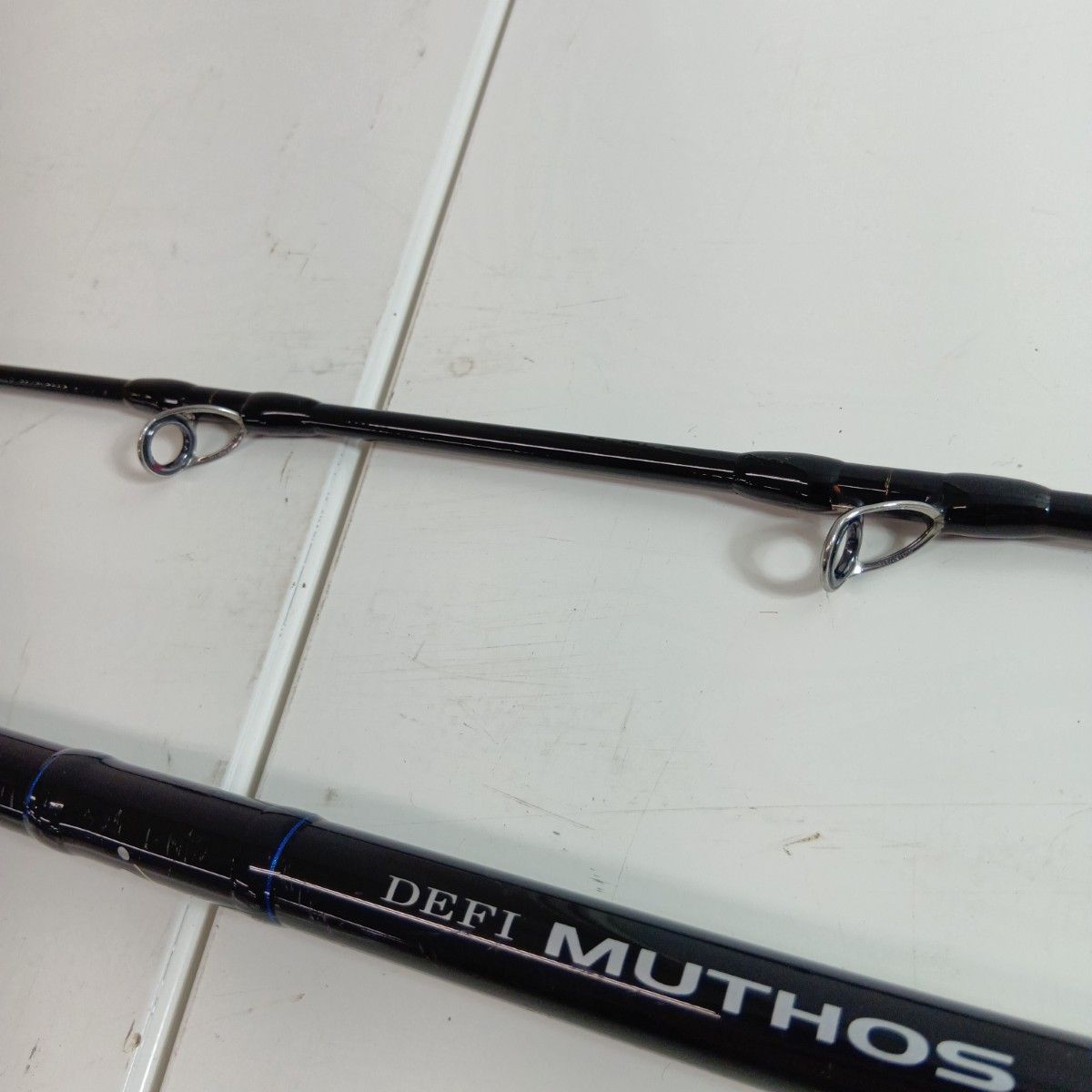 ZENAQ DEFI MUTHOS ACCURA 100H 釣り用品 ロッド ルアーロッド キズ有